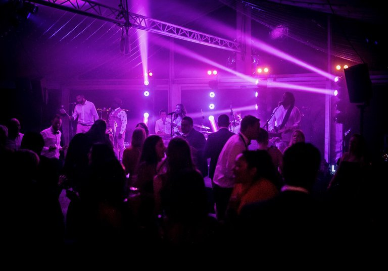 Queenstown Events Productions AV TomTom Winehouse