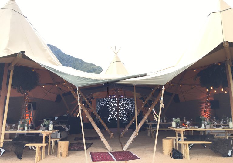 Tipi Queenstown production av